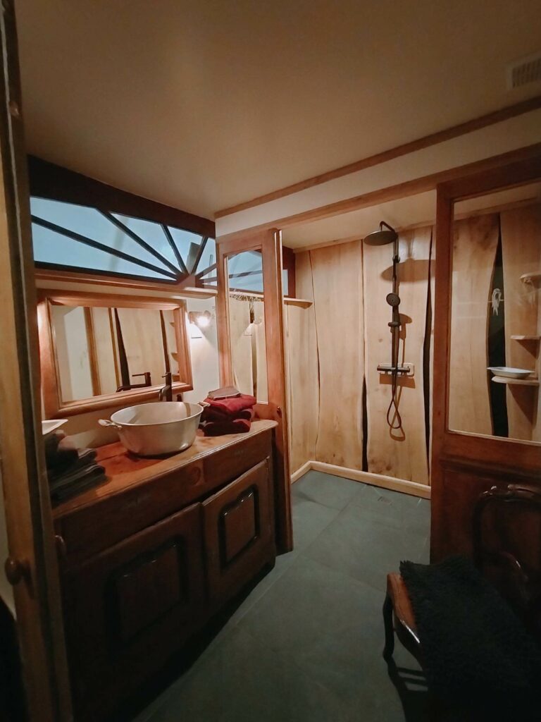 Les Gîtes de la Nonière : La Rustique - photo 5