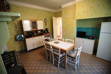 T3 - 1 à 4 pers. - LAS10/E - photo 3