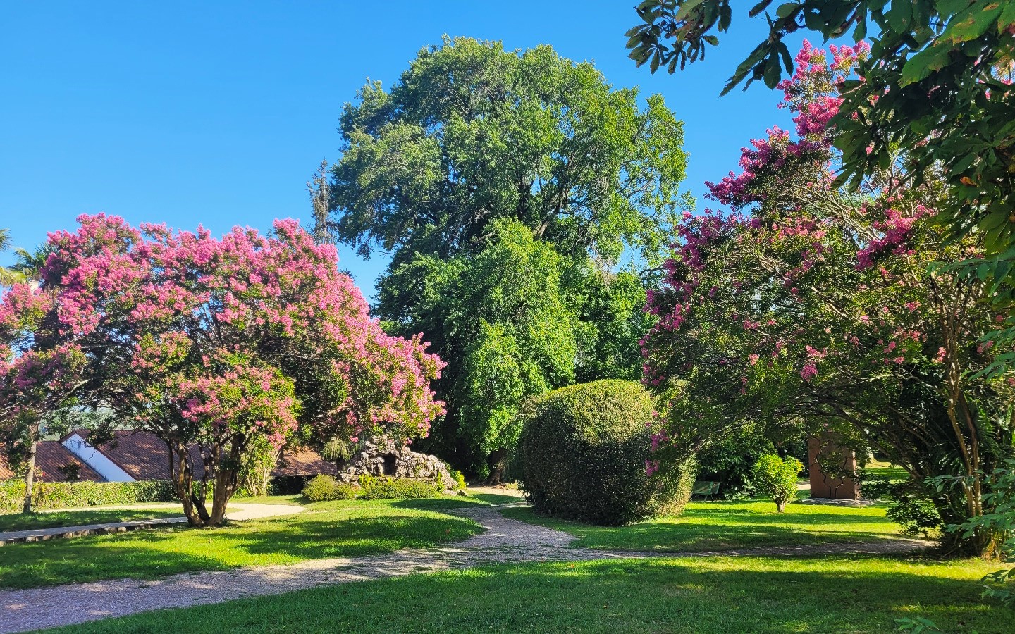 Parc Suharriaga : stèle commémorative des guerres napoléoniennes