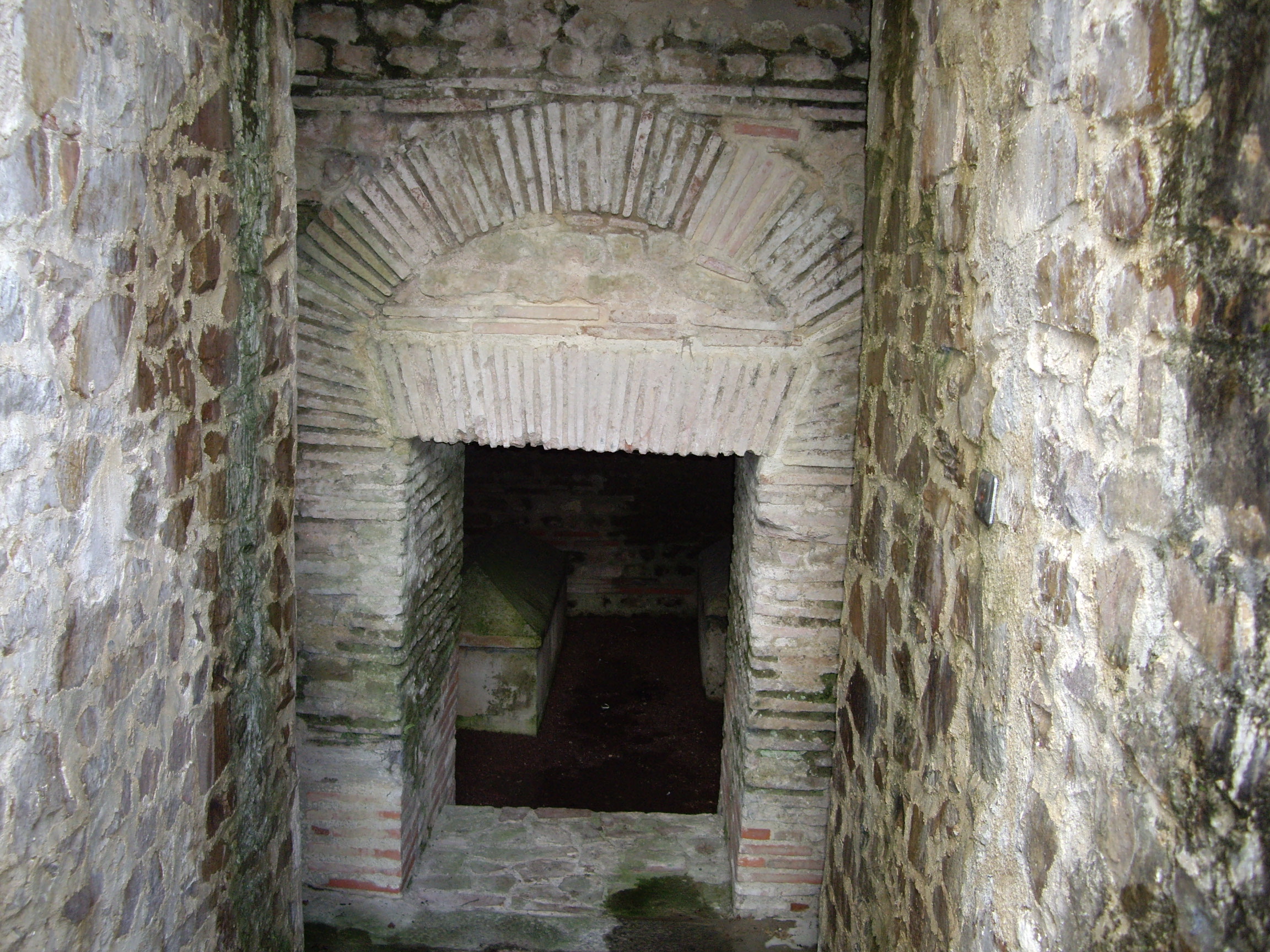 L'hypogée Gallo-romain, Louin - photo 10