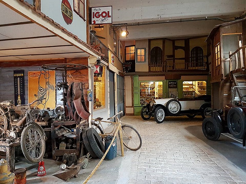 La Rue du Temps qui passe, Allas-les-Mines