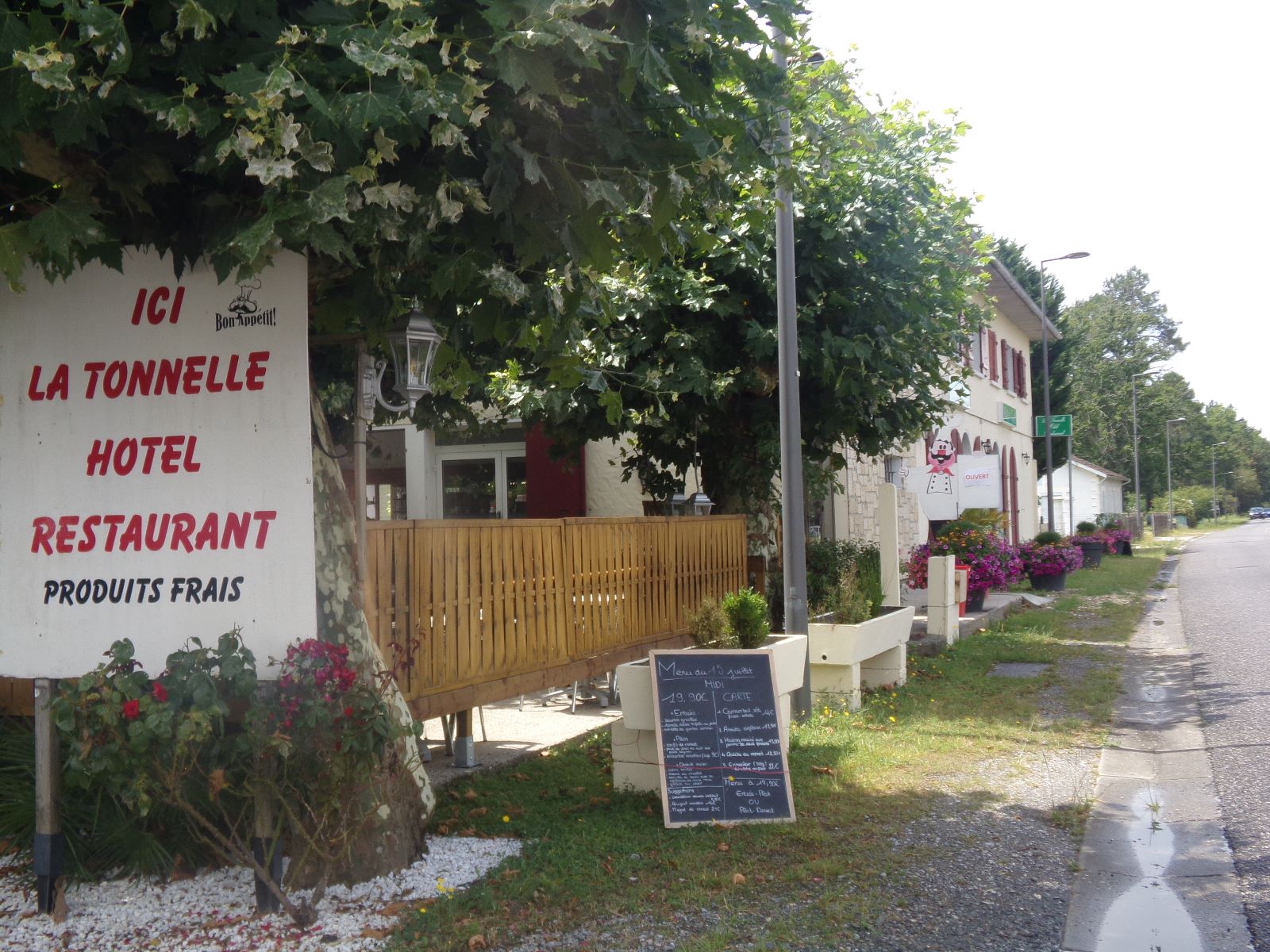 Restaurant La Tonnelle