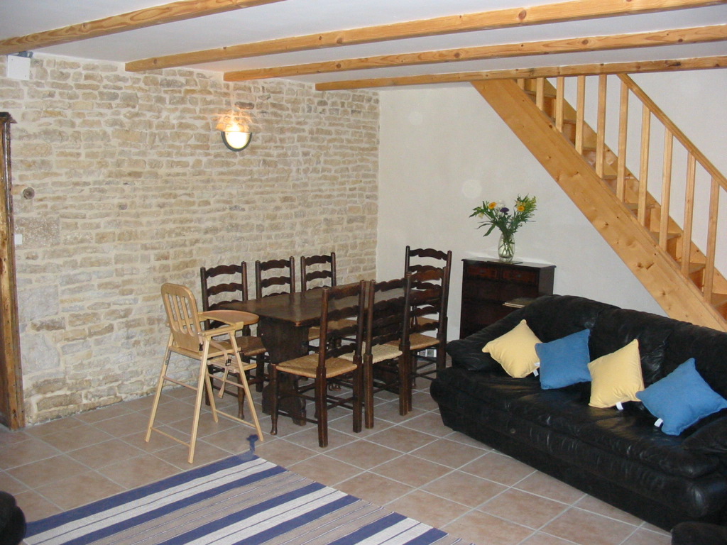 Gîtes Les Hiboux - La Grange,  la Vieille maison, le Noisetier, Chef-Boutonne - photo 7