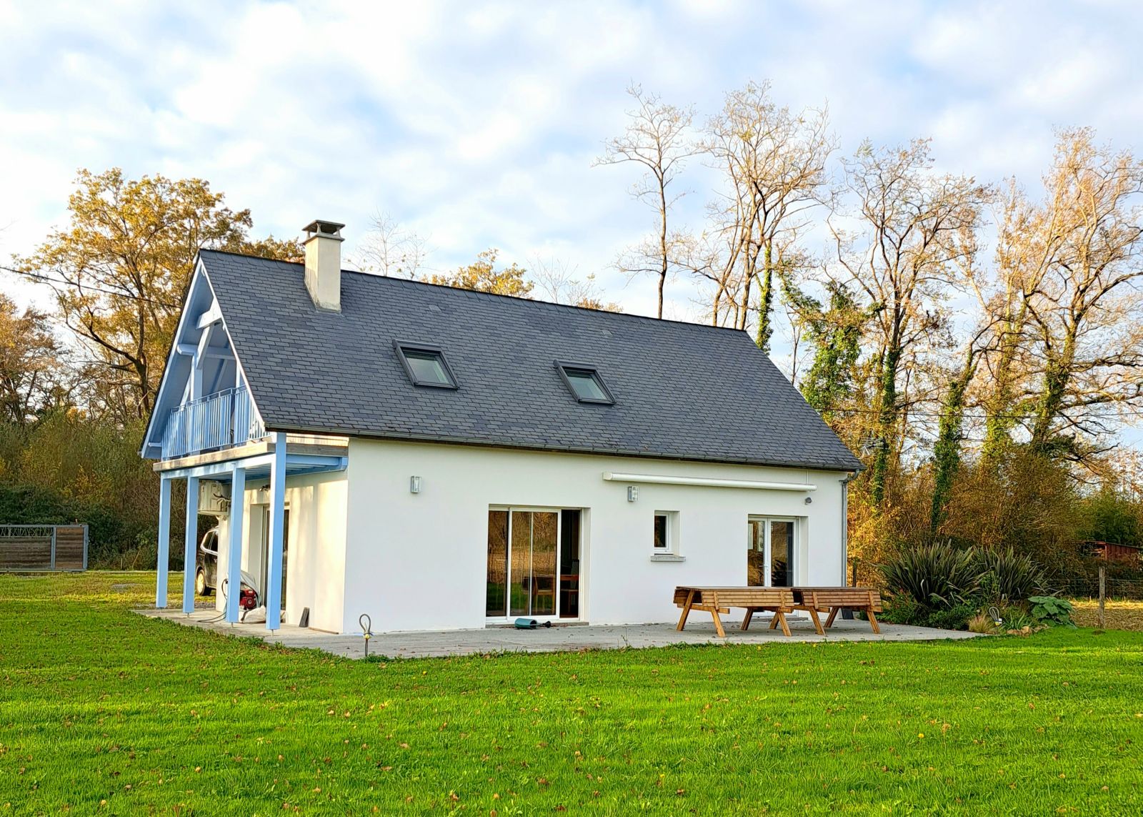 La maison au bout du chemin