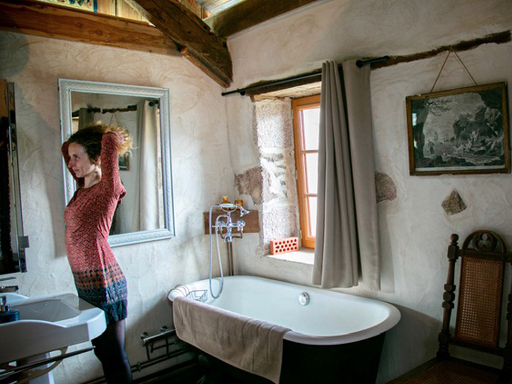 LA PETITE MAISON DU BONHEUR & JACUZZI, Croze - photo 9