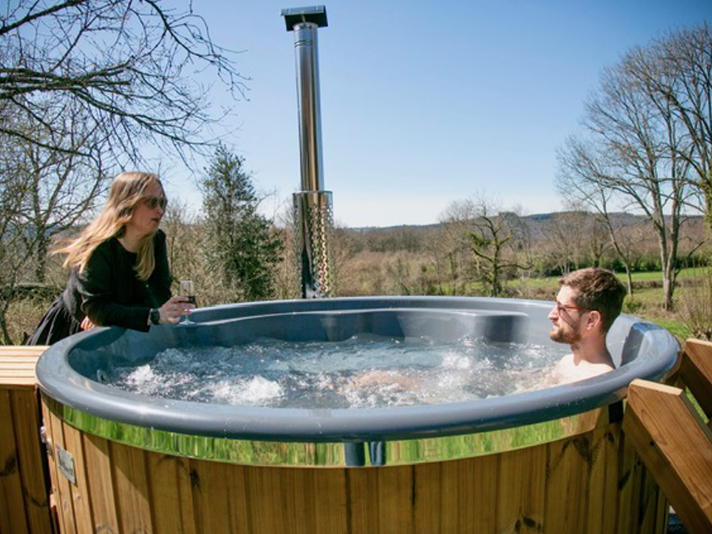 LA PETITE MAISON DU BONHEUR & JACUZZI, Croze - photo 7