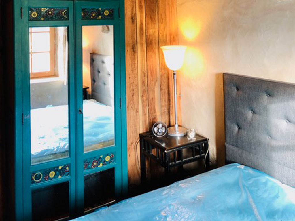 LA PETITE MAISON DU BONHEUR & JACUZZI, Croze