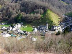 La vue sur Ferriere depuis la galerie 620 web