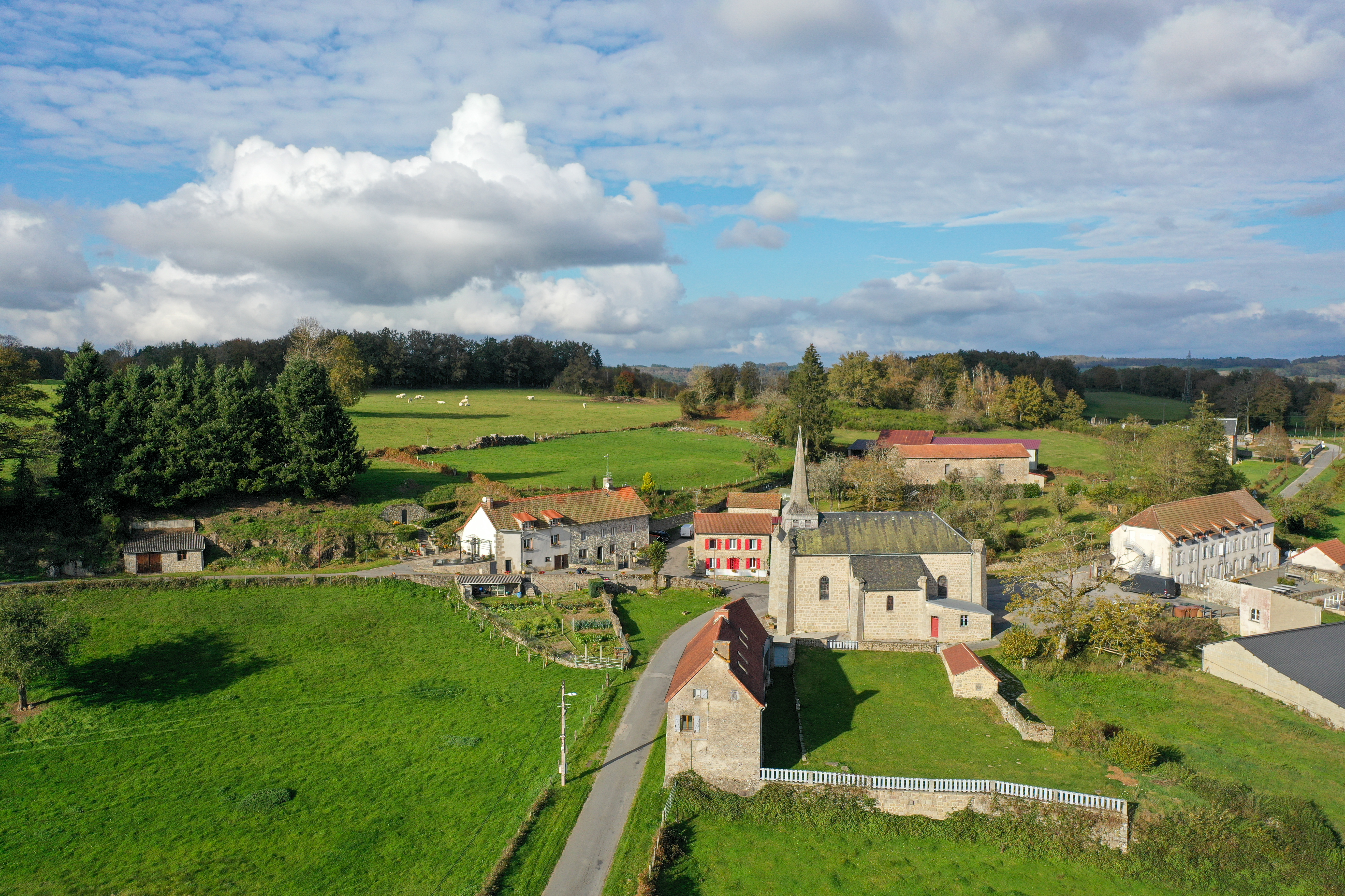 Gîte La Belle du Clocher, Saint-Pardoux-d'Arnet - photo 20