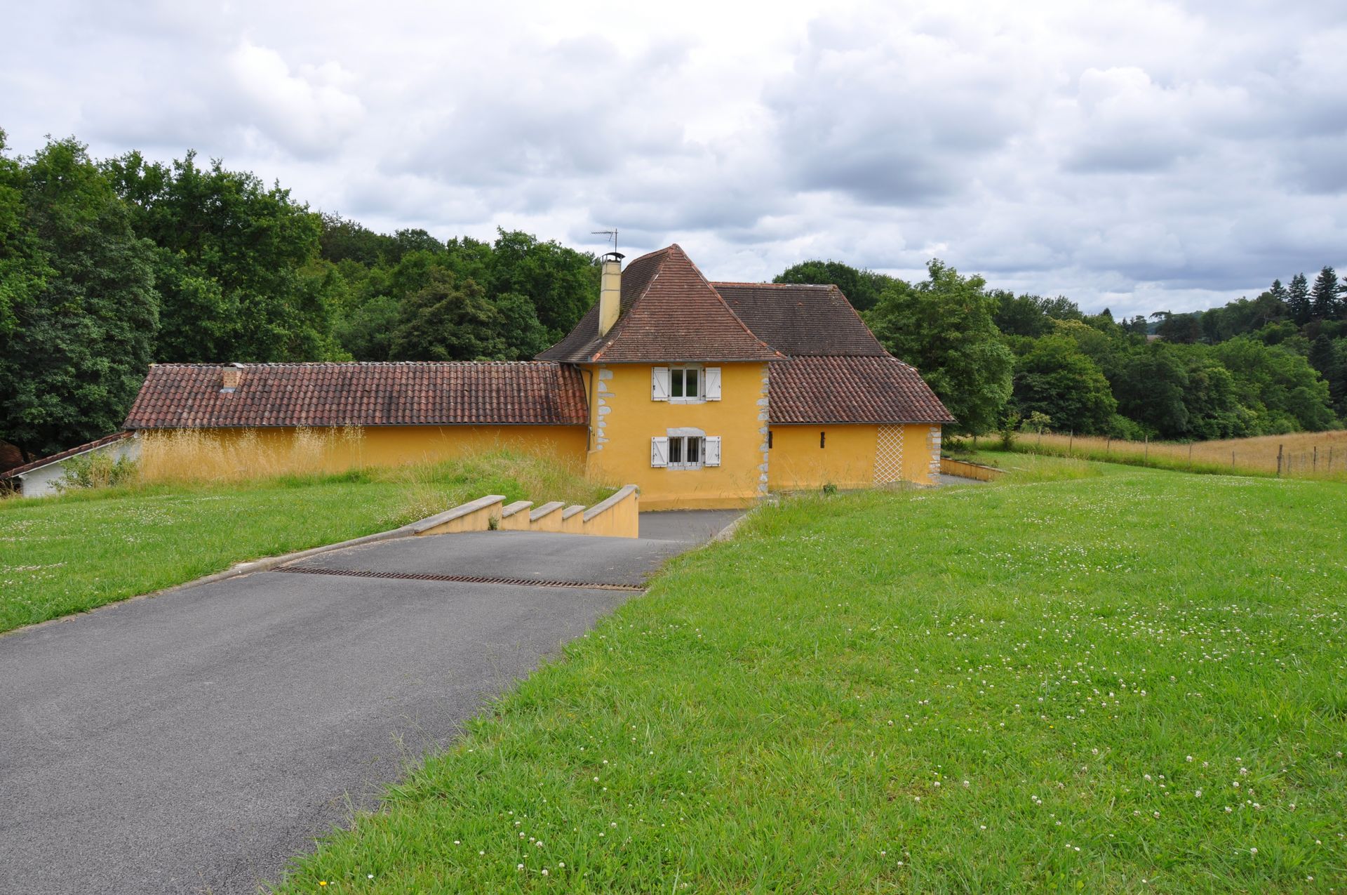 Le 896, Baigts-de-Béarn