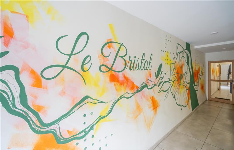 Le Bristol