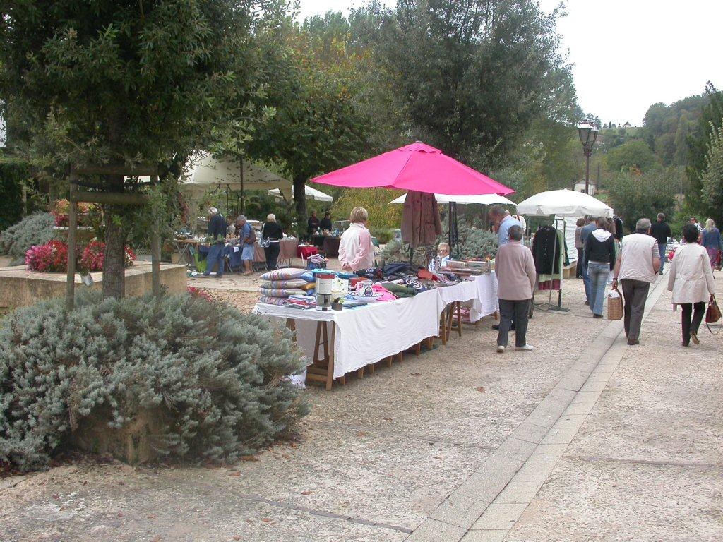 Vide grenier de l'ESM football club — visuel événement