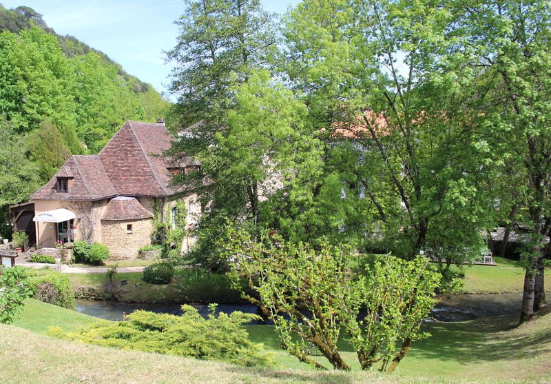 Village des Eyzies — photo 3