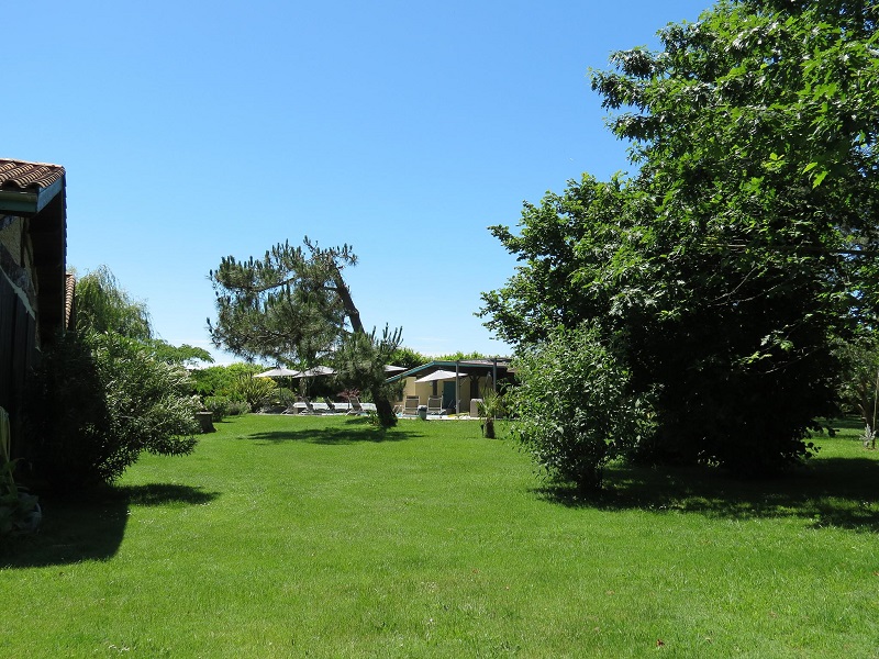 Les Terrasses des Mimosas - Gîte Les Hortensias, Caumont-sur-Garonne