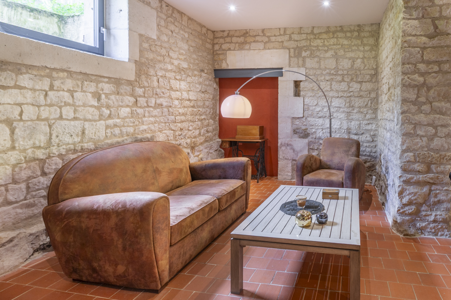 Domaine du Château des Loups - Les cèdres bleus, Échiré