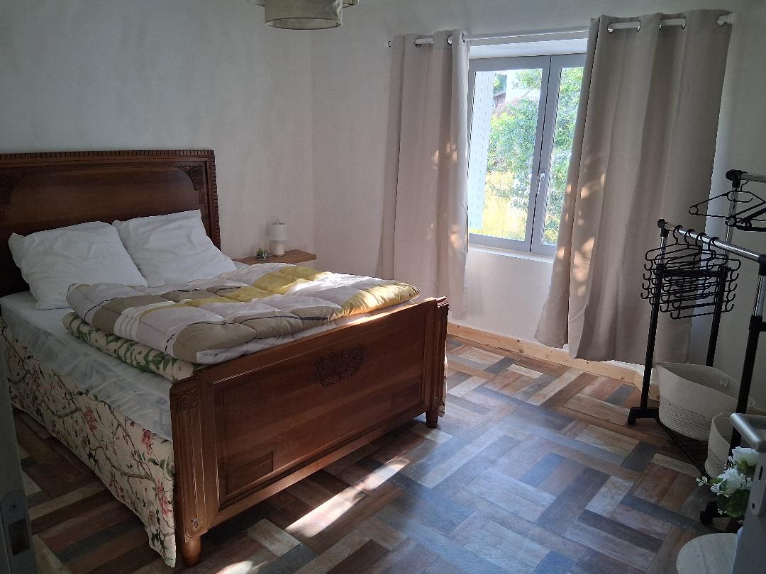 Les Noisetiers de Verinas, Rochechouart