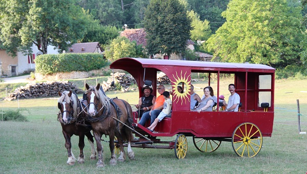 Camping à la ferme Les attelages de Monsacou