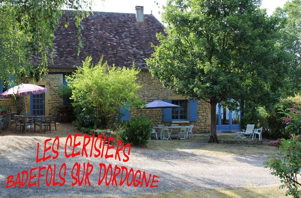 Mme PERIZ Chantal - Les Cerisiers