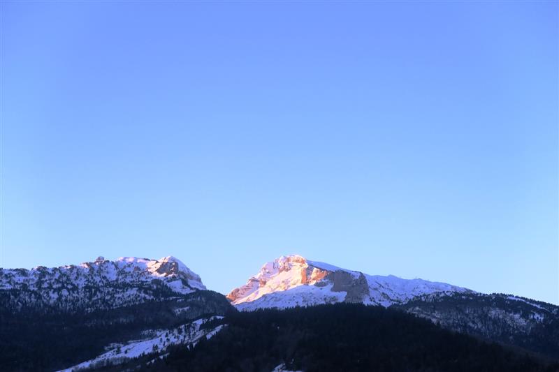 N°38 Cabanes et crêtes du Layens