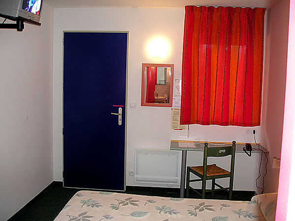 Tour Hôtel, Lesparre-Médoc - photo 3