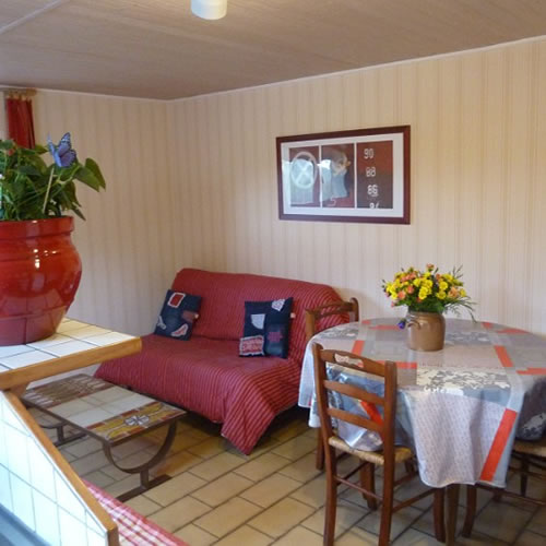 APPARTEMENT DANS MAISON LAFORGUE