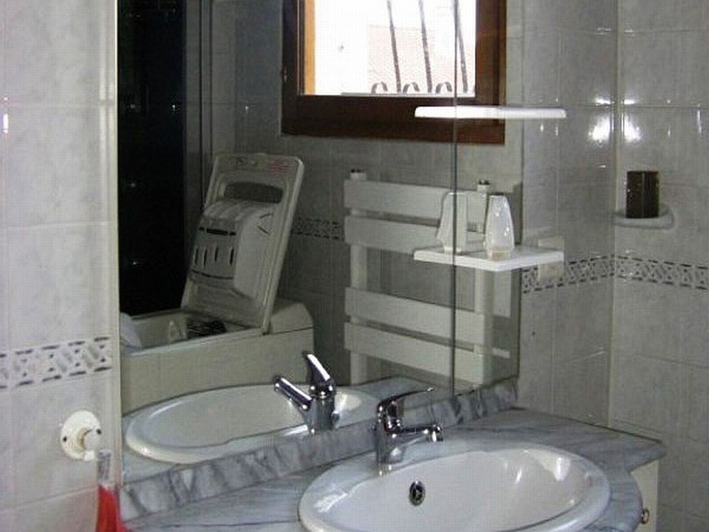 Madame Christine ELIZALDE