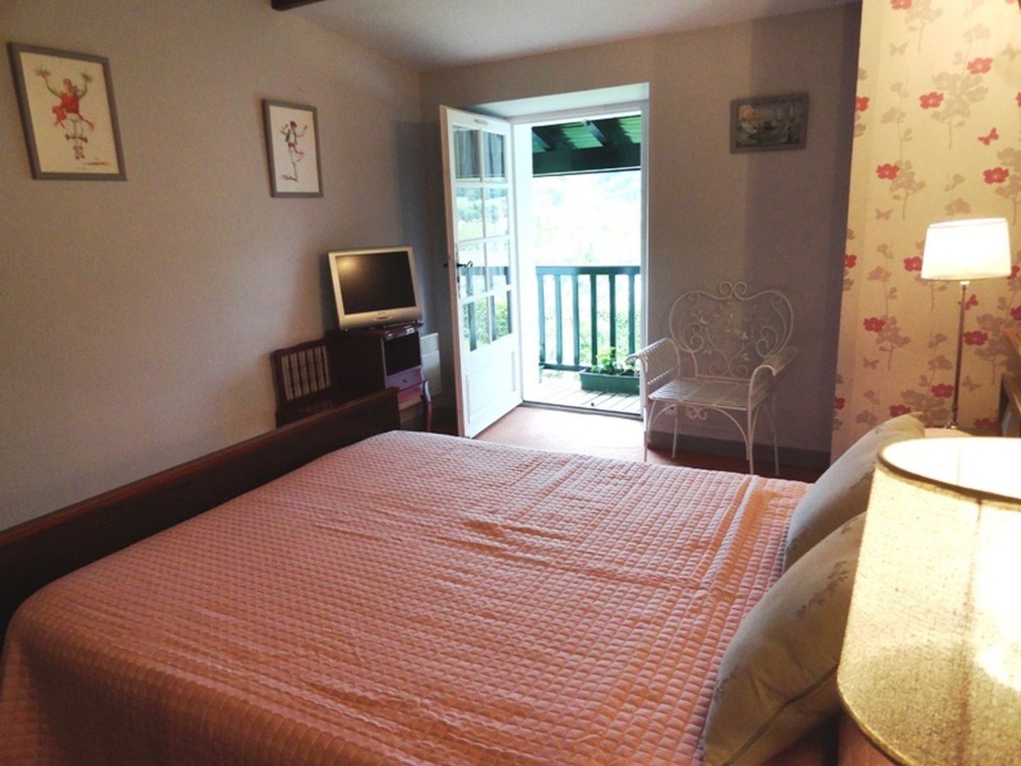 Madame Jacqueline LOUBET "Etxebarnia" - photo 3