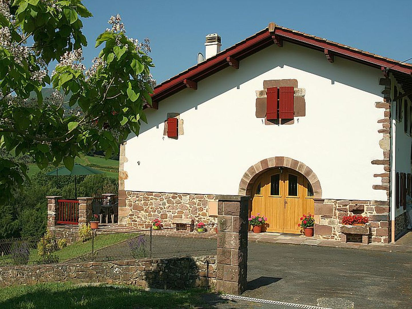 Madame Régine SALLABERRY "Bidaurrea", Saint-Étienne-de-Baïgorry