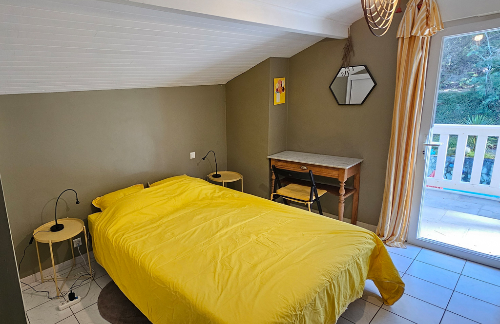 BEHR - Villa des Pins