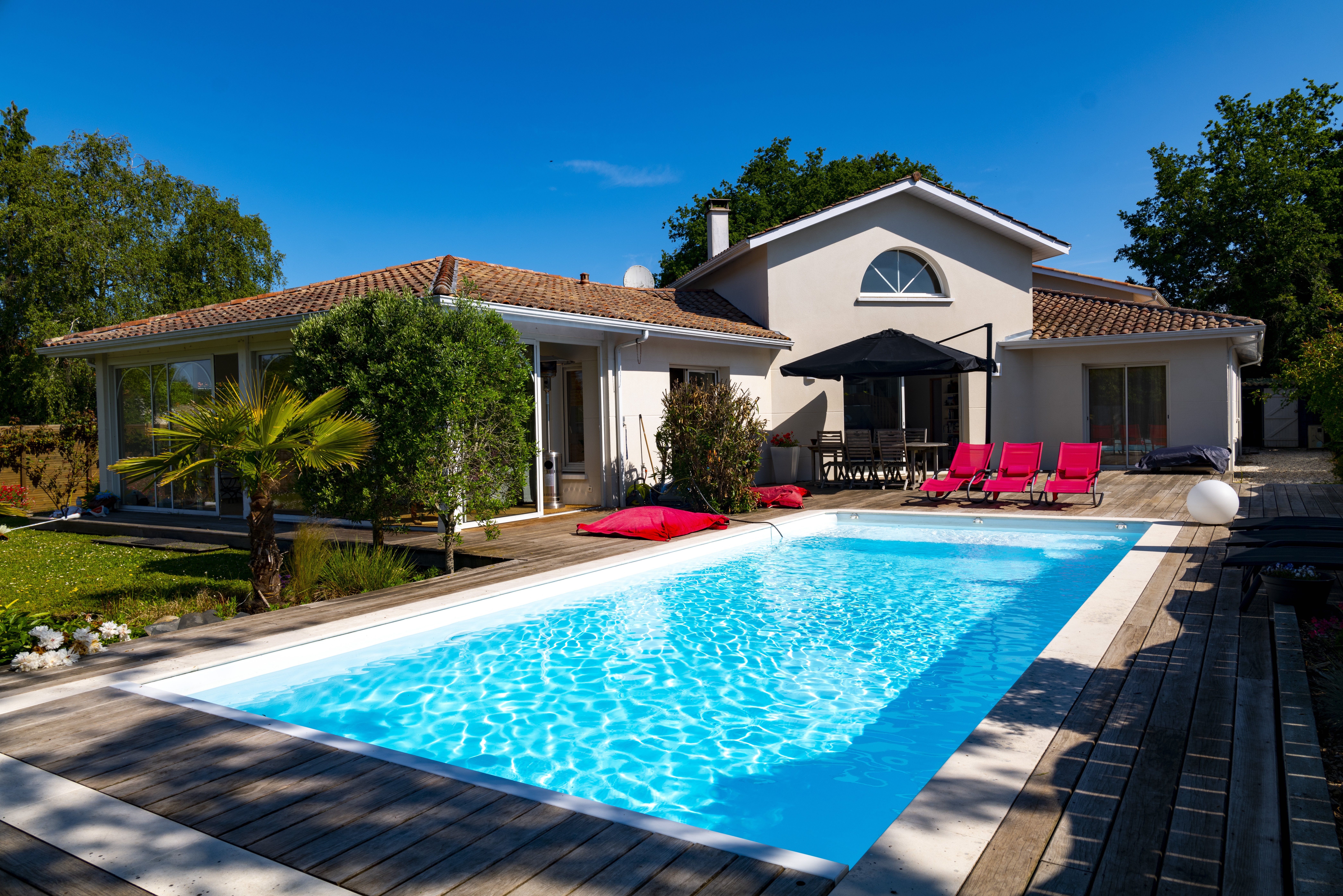 Madame Martine LAGUEYTE