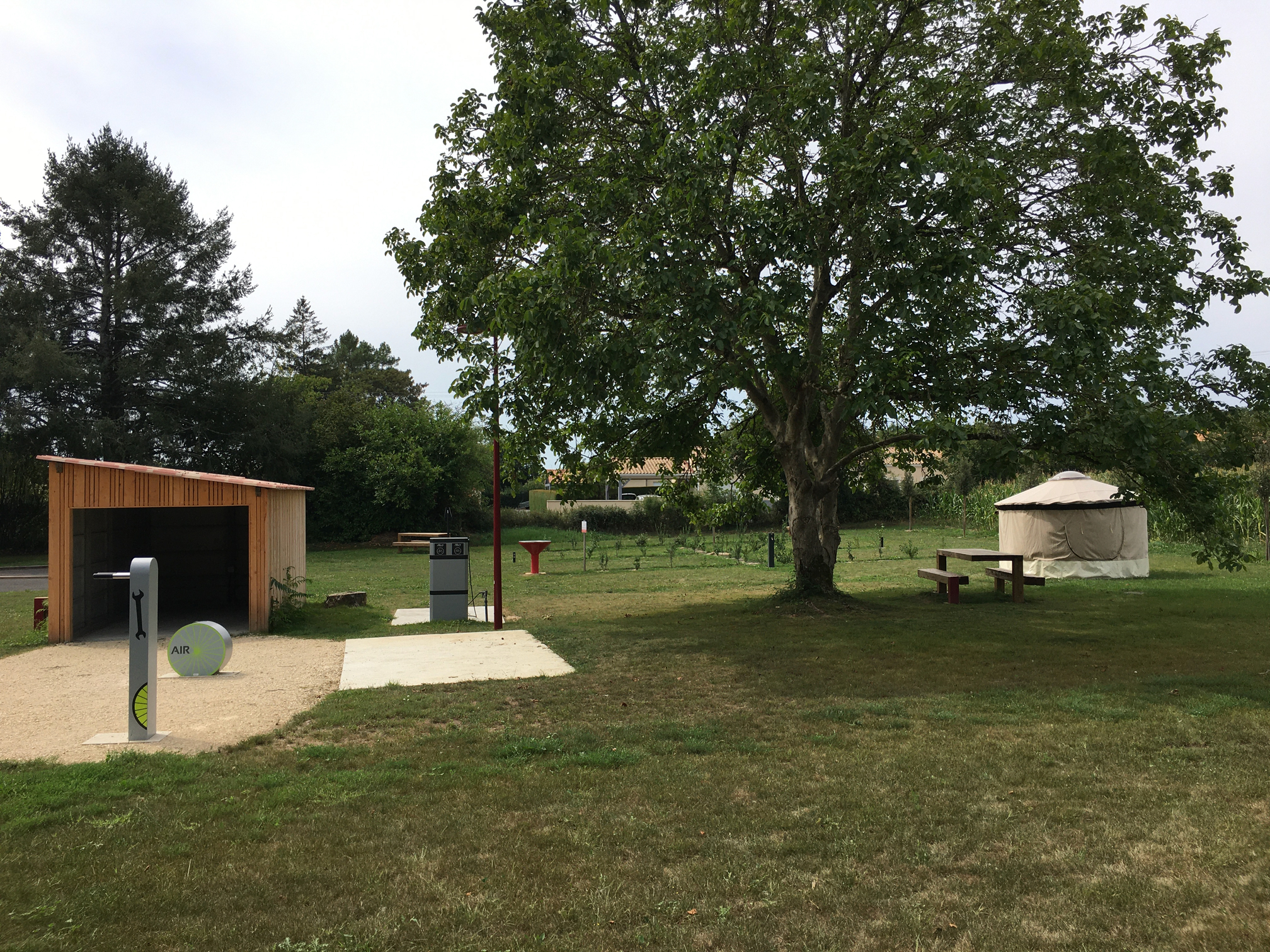 Halte vélo/rando La Francette de Soutiers, Saint-Pardoux-Soutiers - photo 11
