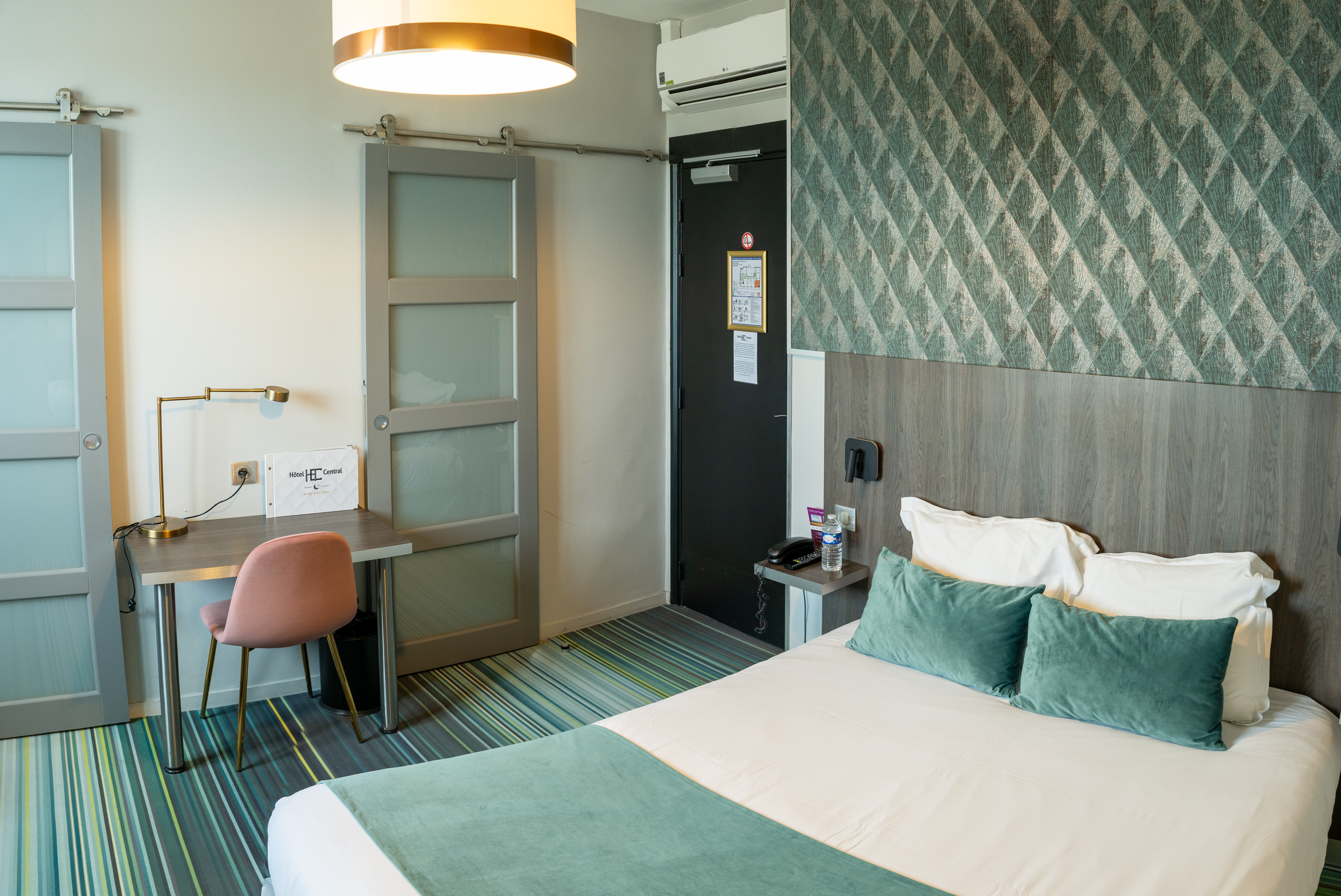 Hôtel Central, Poitiers - photo 16