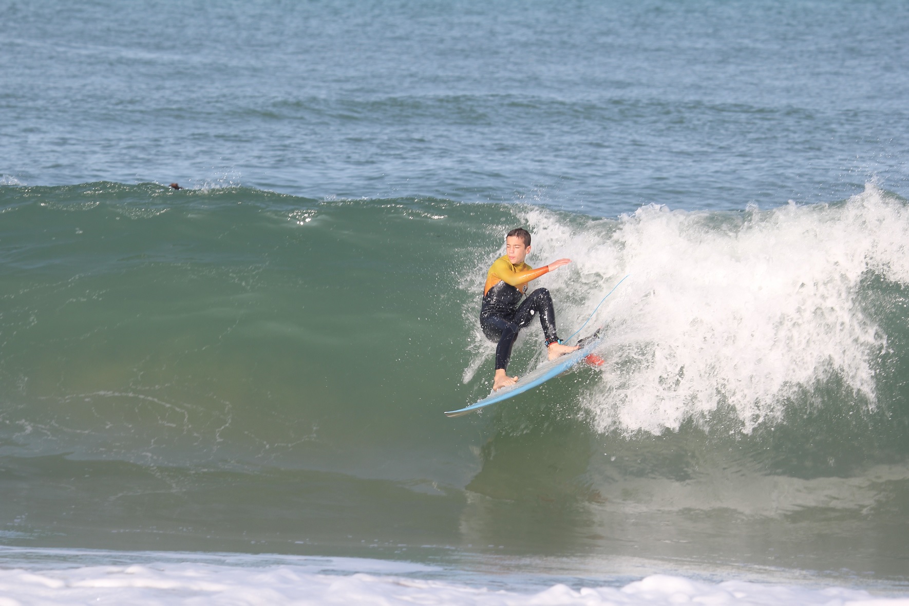 Mahi Mahi Surf School
