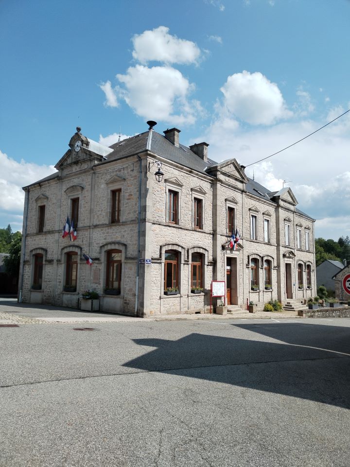 Bugeat, terre de granite