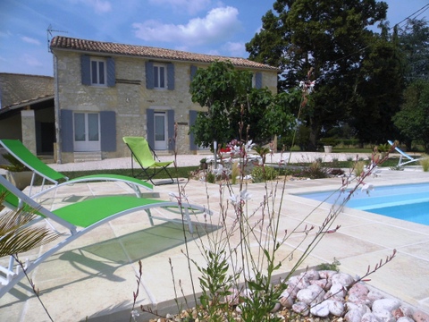 Madame Isabelle MAURY - Gîte les Richards