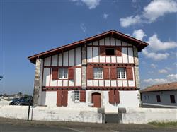 Maison Hirigoinia