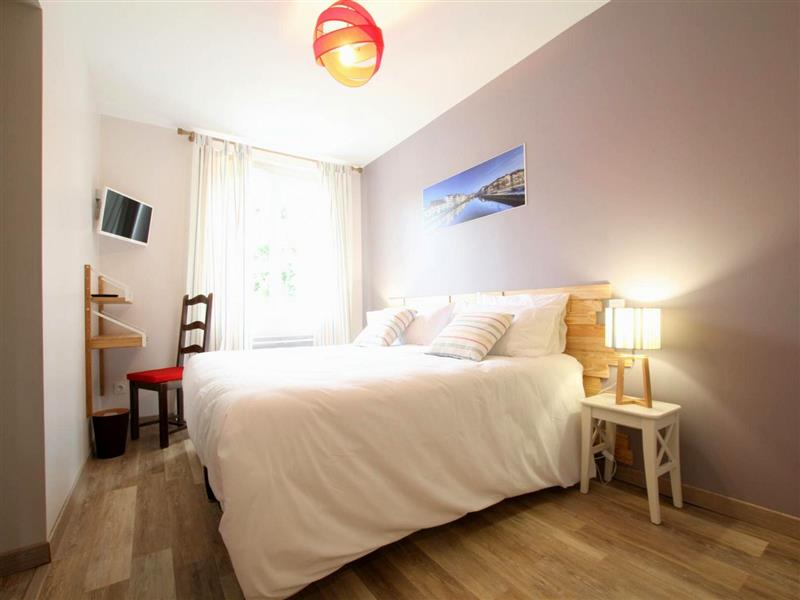 Monsieur Jean HOURET