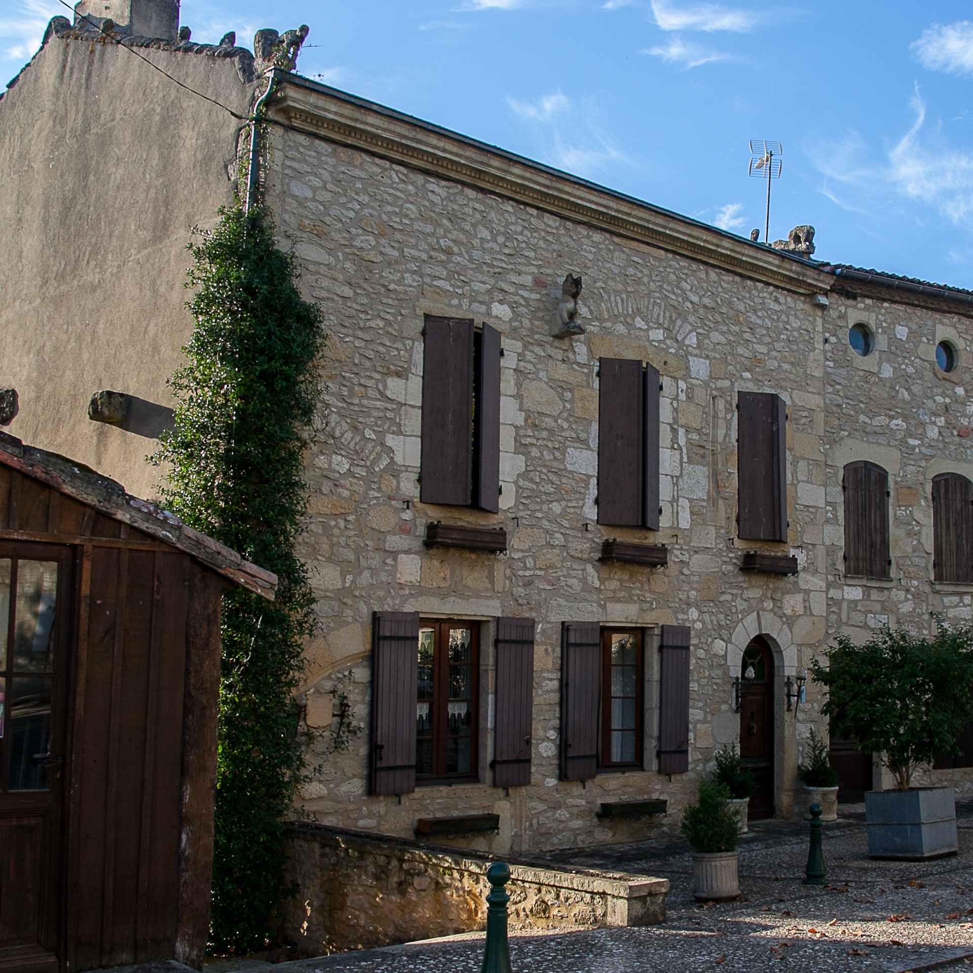 Les Pistes de Robin : à la découverte de Gensac - photo 2