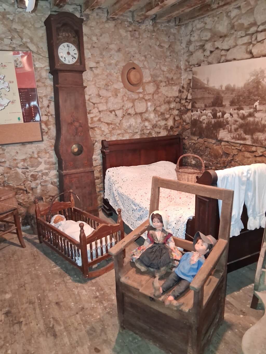 Objets d'antan - Maison de Païs, Saint-Auvent - photo 3