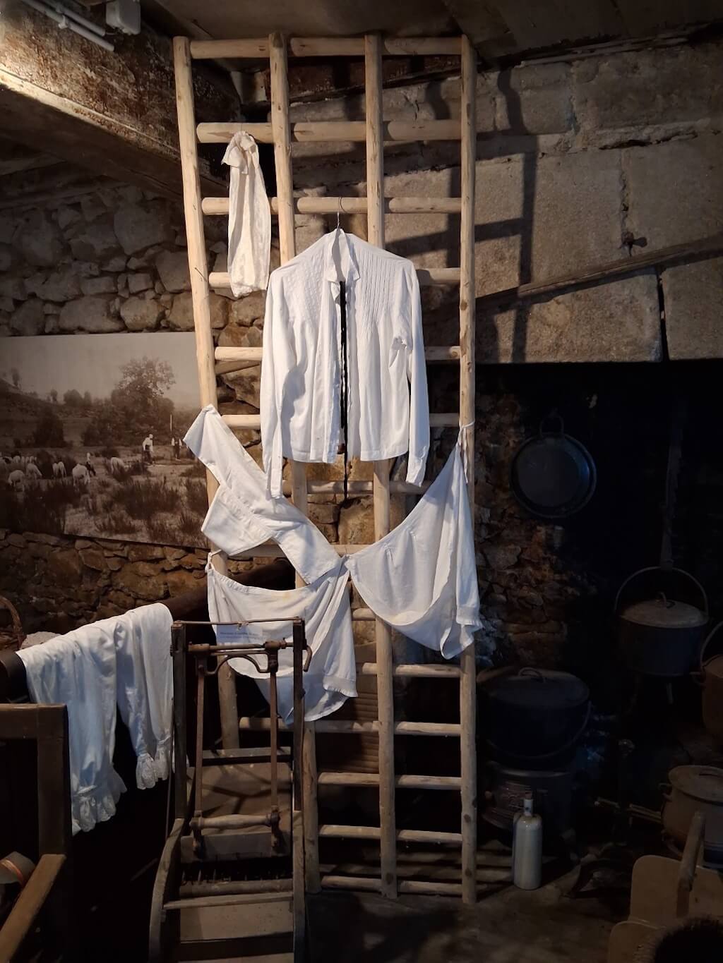 Objets d'antan - Maison de Païs, Saint-Auvent - photo 5