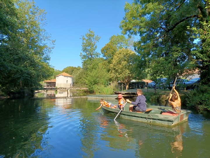 Promenades en barque sur la Dronne - photo 3