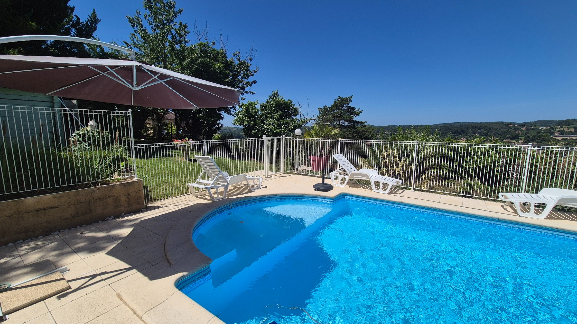 Maison des Cerisiers avec piscine privée à Sarlat