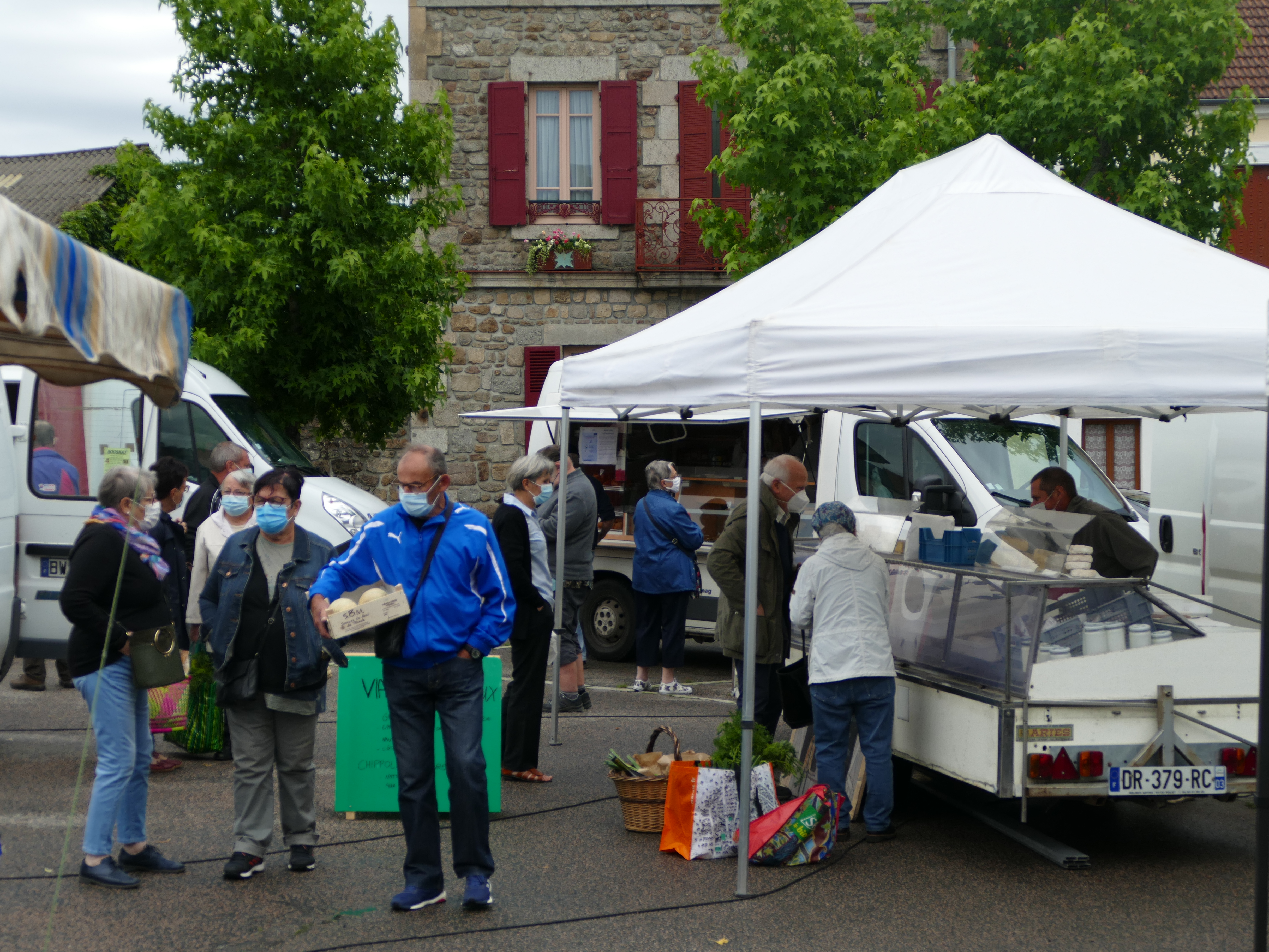 Marché hebdomadaire, Auzances