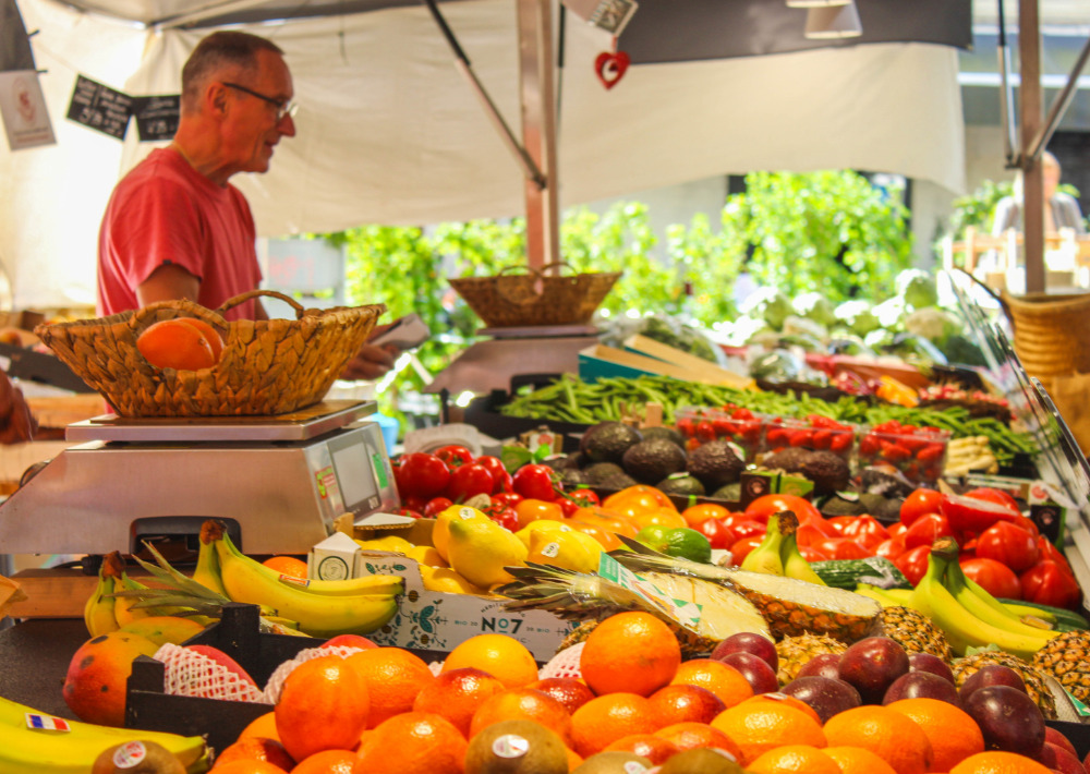 Marché du vendredi à Ribérac, Ribérac