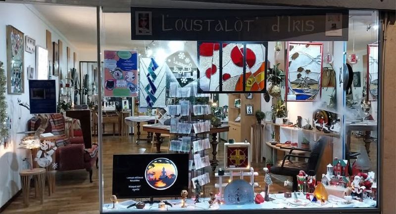 Affiche de Les marchés des créateurs de l'Oustalot d'Iris