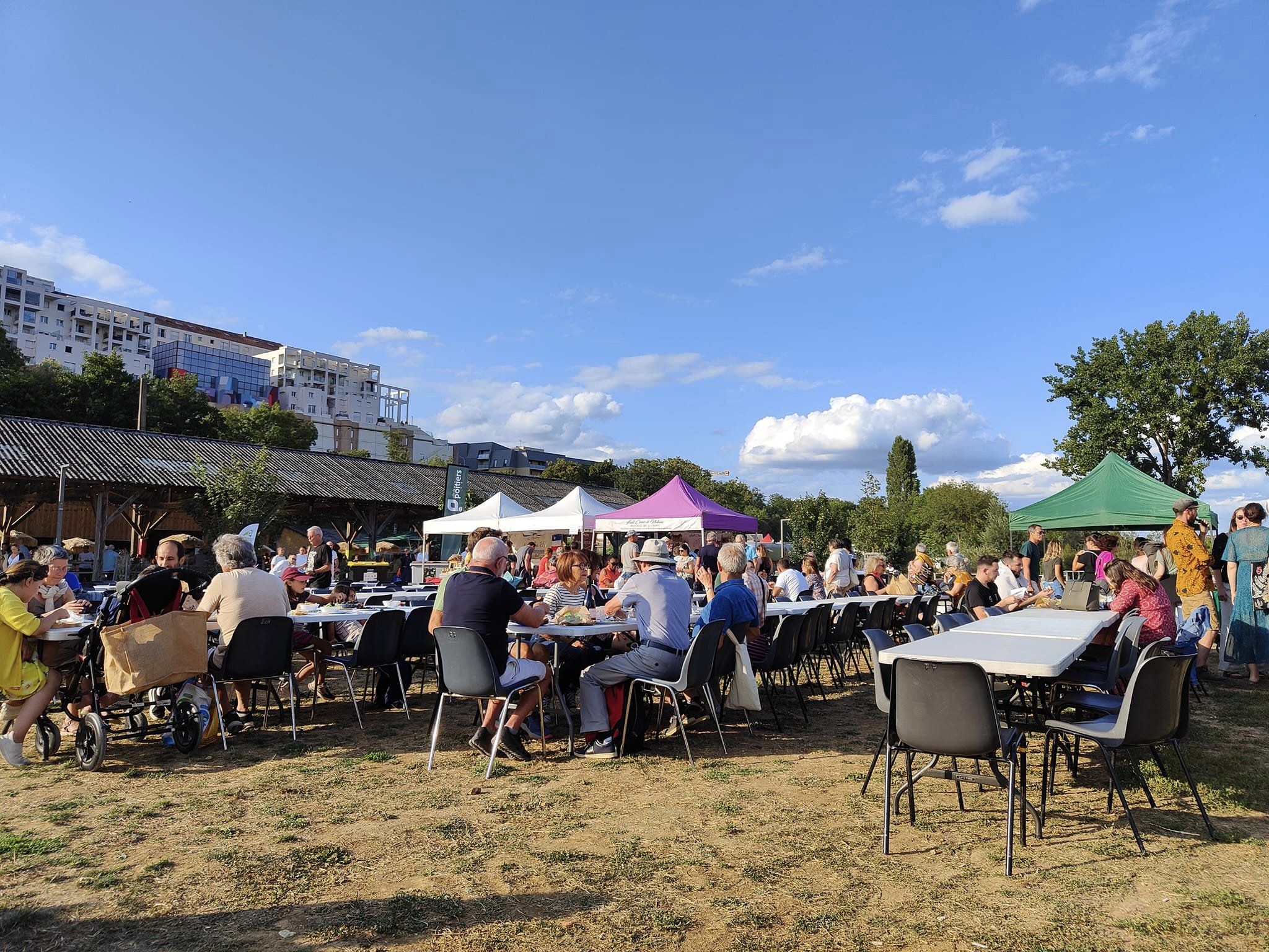 Marché de Producteurs - Îlot Tison Poitiers