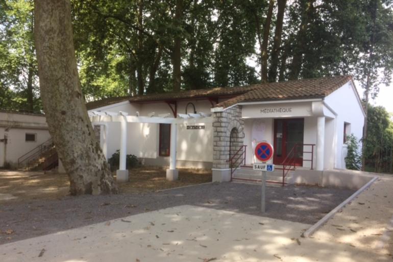 Médiathèque des Luys