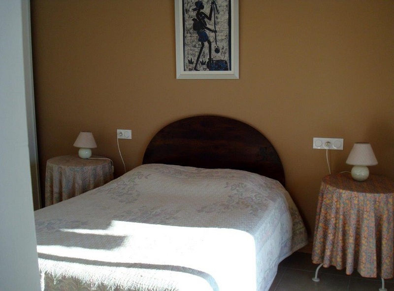 Un Balcon sur le Lac de Miel, Beynat