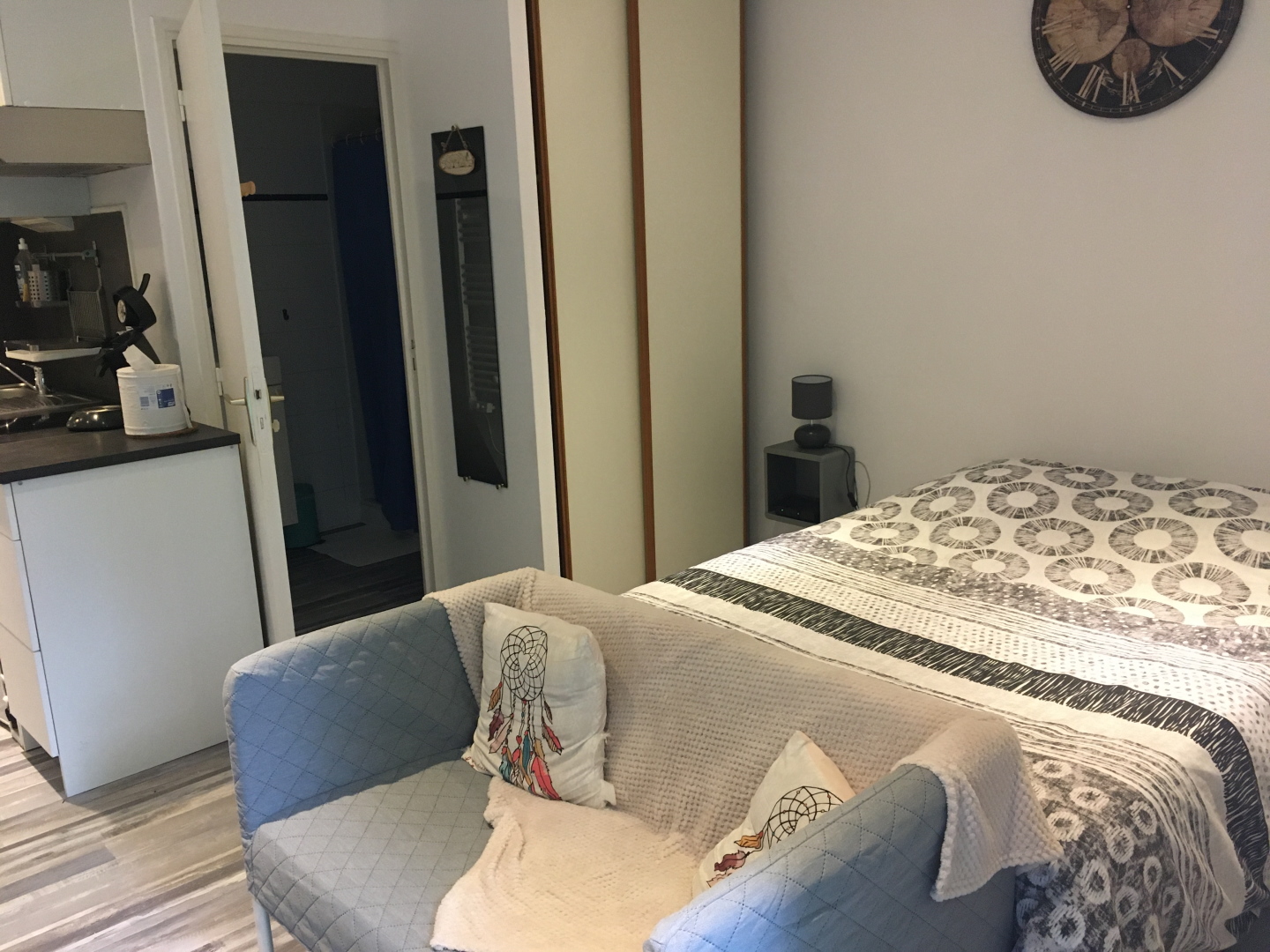 Madame Valérie MINVIELLE