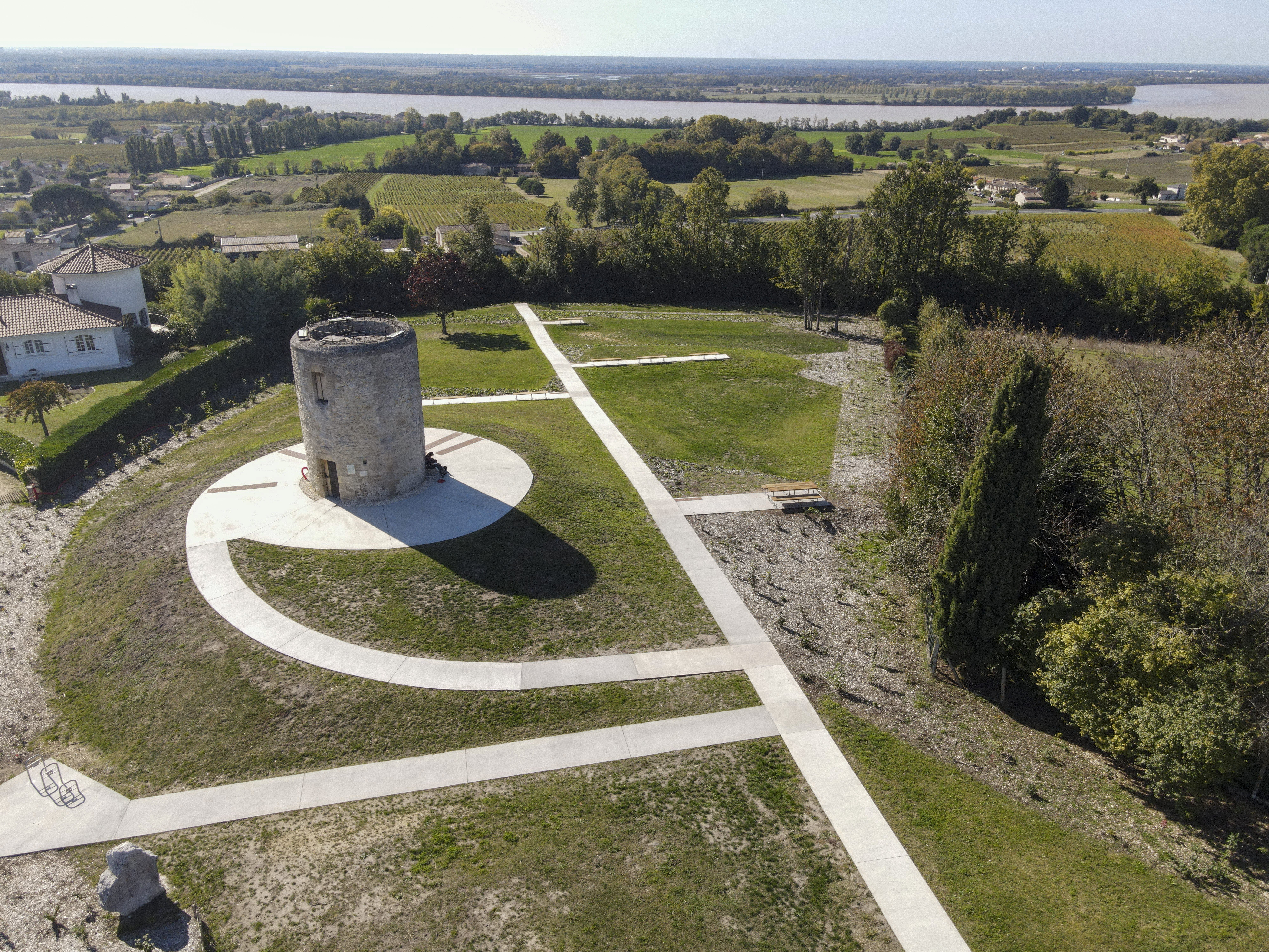 Les Moulins de Montalon et leur stèle, Saint-André-de-Cubzac - photo 6